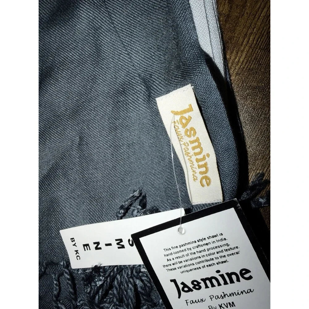 NWT! JASMINE by KC Ombre Gradient Gray Color Scarf Shawl Wrap